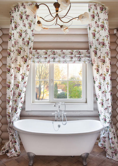 Shabby-Chic Style Stanza da Bagno by Ярослав Гакал | Студия интерьера "ЯРО"