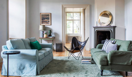 7 Ideen, wie Sie Sofa und Sessel im Wohnzimmer stellen können