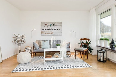 Design ideas for a classic living room in Gothenburg.