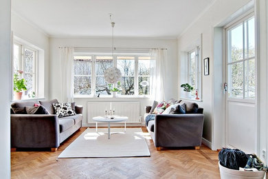 Inspiration for a classic living room in Stockholm.