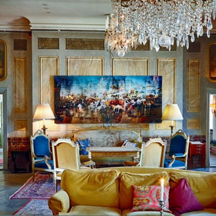 Foto di un ampio soggiorno chic aperto con sala formale, pareti grigie, nessun camino e nessuna TV