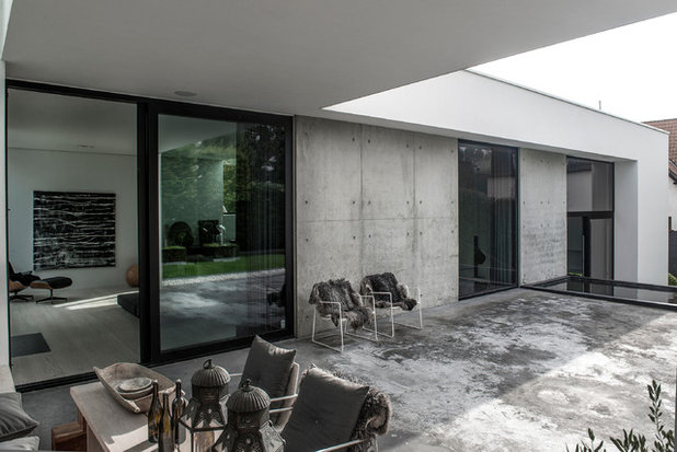 Moderne Veranda by ARDESS