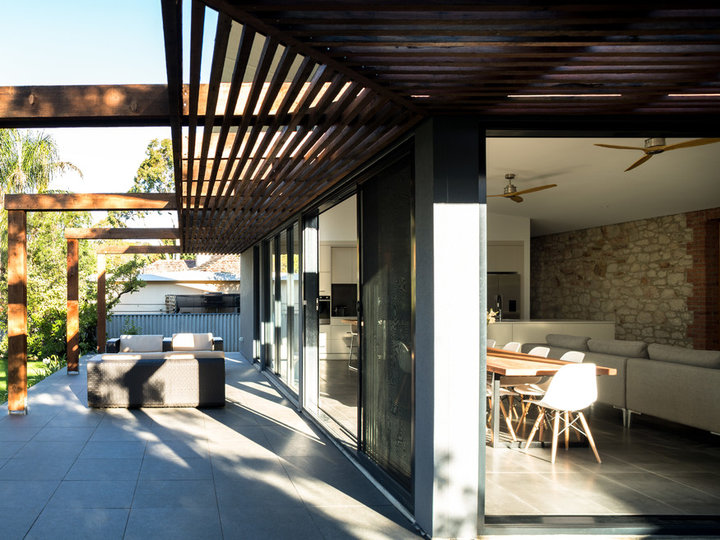 Contemporary Porch - Porch