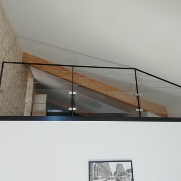 Rénovation d'une maison : escalier, verrière, garde corps et porte