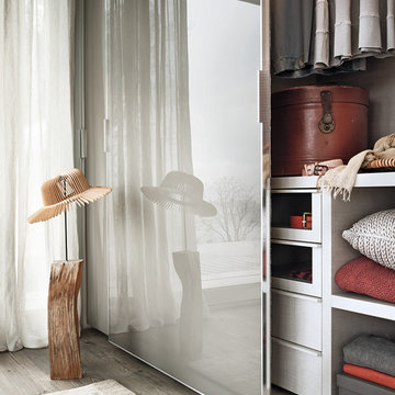 Fina Sliding Door Wardrobe