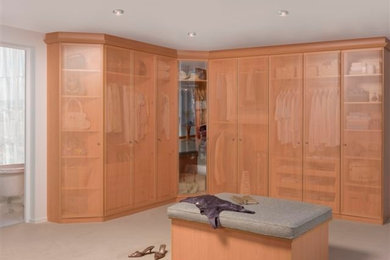 Fitted dressing room
