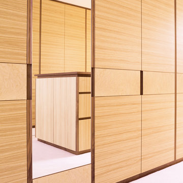 Kensington Dressing Room