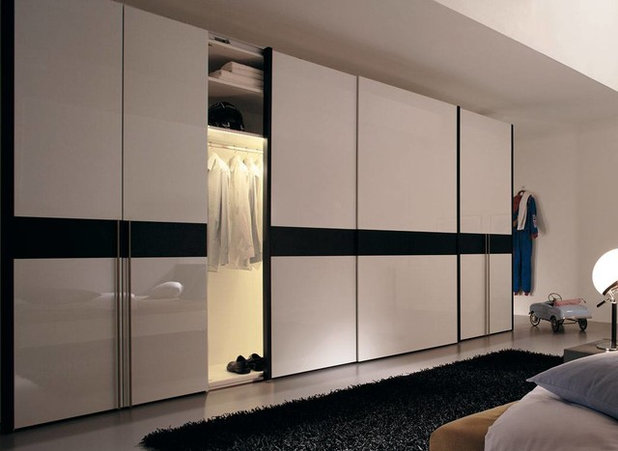 Contemporary Wardrobe by Fitted Wardrobes & Bedrooms