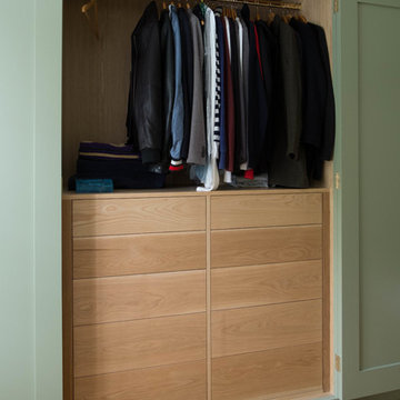 Traditional fitted wardrobe
