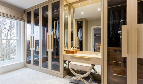 Clever & Stunning Wardrobe Designs With Built-In Dressers