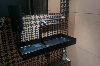 Photo of a contemporary cloakroom in Lyon.