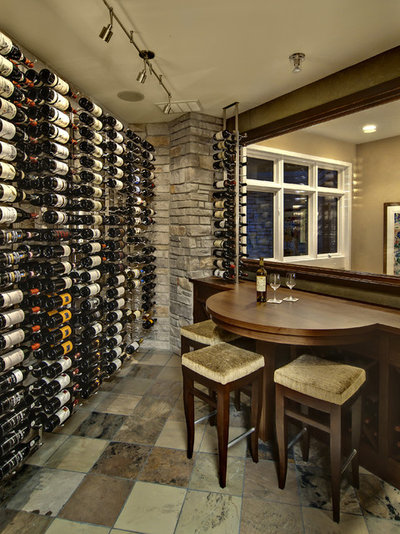 Classique Cave à Vin Contemporary Wine Cellar