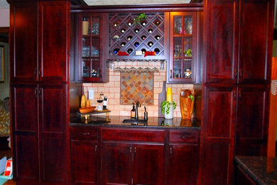 Wine cellar - traditional wine cellar idea in Cleveland