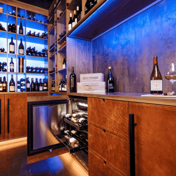 Eagle Point Wine Cellar & Lounge