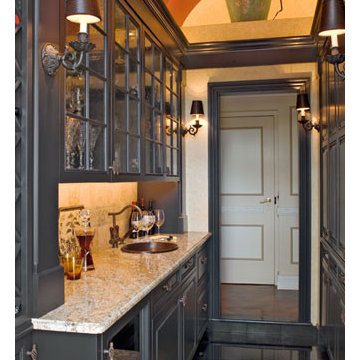 French Country Wet Bar