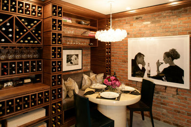 Hamptons Wine & Cigar Room