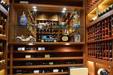Elegant wine cellar photo in Los Angeles