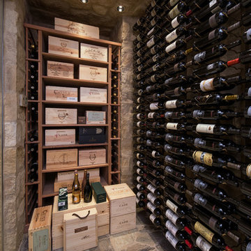 Metal/Wood Wine Cellar