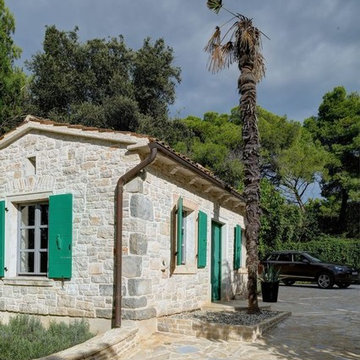Reconstruction of old stone villa
