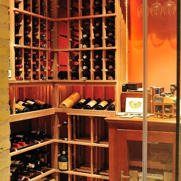 Residential Custom Wine Cellars (- 1000 bottles)