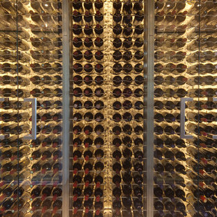 Exemple d'une cave à vin tendance.