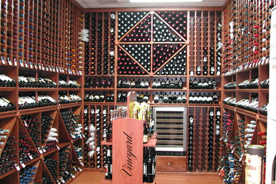 Solid wood wine cellar