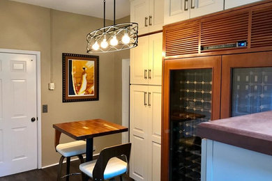 Example of a classic wine cellar design in Tampa