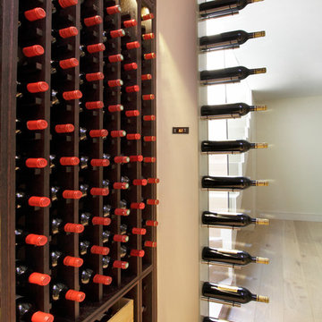Traditional Cellar by Cellar Maison