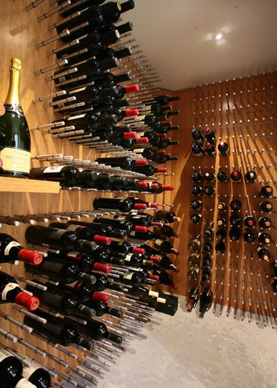 モダン ワインセラー by Vin de Garde Wine Cellars Inc.