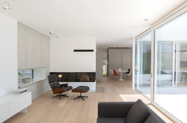 Modern Wohnbereich by Fabi Architekten BDA part gmbb