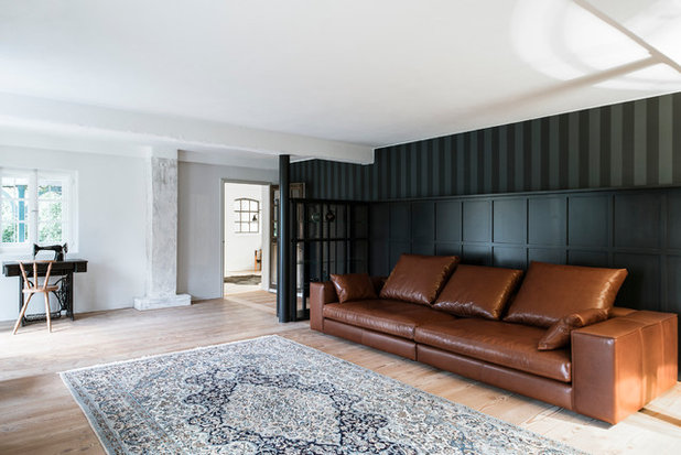 Skandinavisch Wohnzimmer by BUERO PHILIPP MOELLER