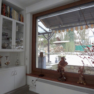 Einbauschrank und Fensterbank bieten jetzt Platz für geliebte Stücke.