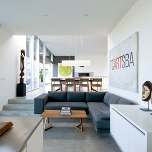 Split-Level Living Room Ideas & Photos | Houzz