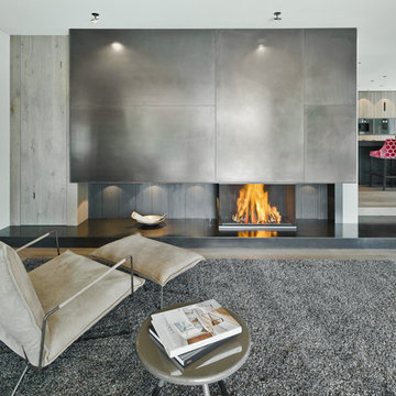 Offener Designkamin für modernes Architektenhaus