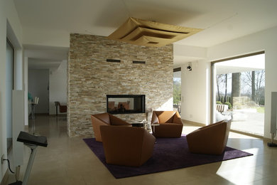 This is an example of a contemporary living room in Hanover.