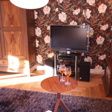 Wohnzimmer-Detail mit vorhandenem TV-Element