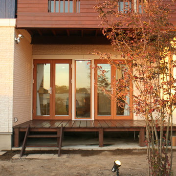 木窓の家