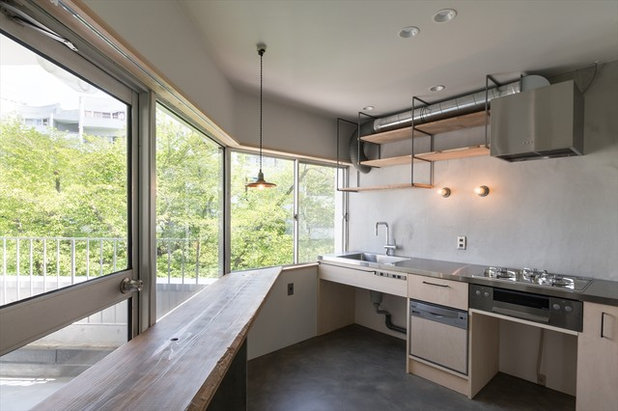 シャビーシック調 キッチン by ショセット建築設計室