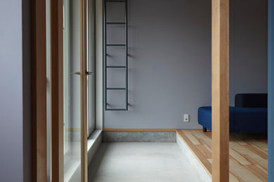 Источник вдохновения для домашнего уюта: терраса среднего размера в скандинавском стиле с бетонным полом и серым полом