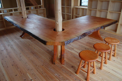 Desk,Table