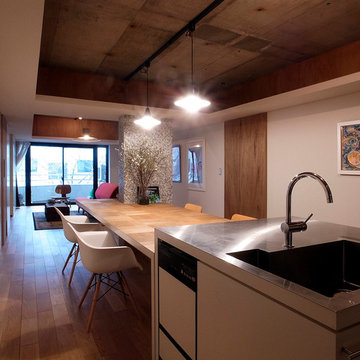 f house
