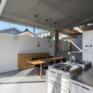Terrace & Hut
