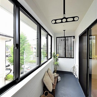 Inspiration for a modern balcony remodel in Other