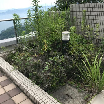 熱海リゾートマンション　部屋からも楽しめる花壇植