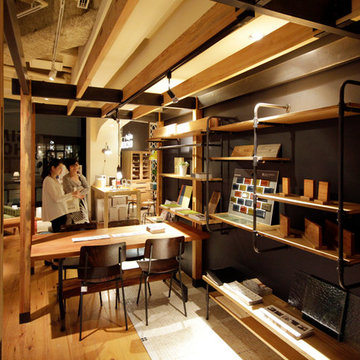 SIMPLE HOUSE Nu茶屋町店