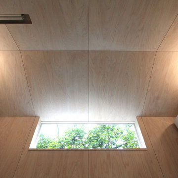 SOB／勾配天井とハイサイド窓