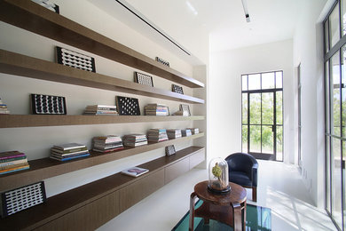ロサンゼルスにあるコンテンポラリースタイルのおしゃれなホームオフィス・書斎の写真