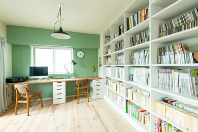 福岡にある北欧スタイルのおしゃれなホームオフィス・書斎の写真