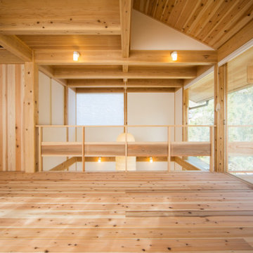 【木造真壁スキップハウス】２階