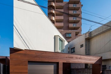 名古屋にある中くらいなアジアンスタイルのおしゃれな家の外観の写真